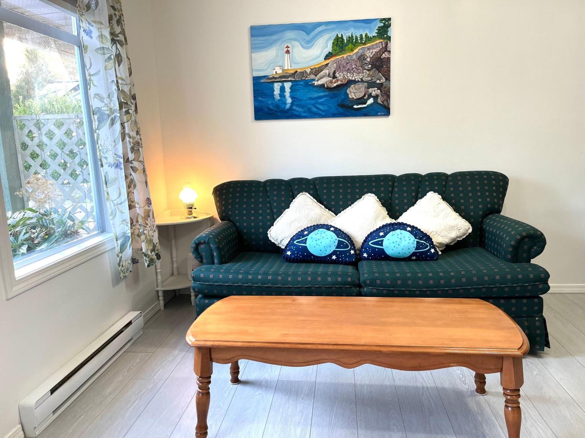 Summer Breeze Hotell Sooke Eksteriør bilde