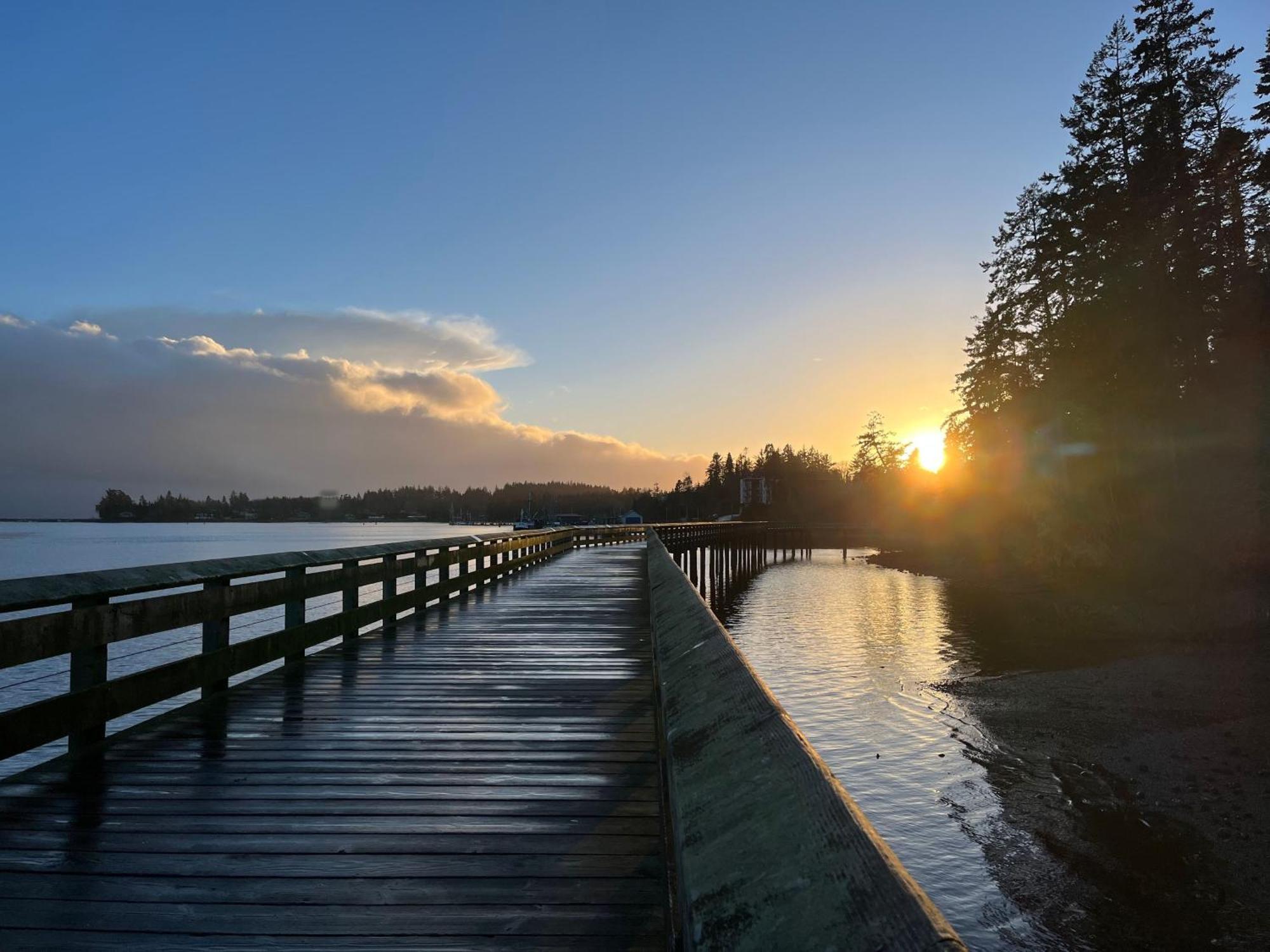 Summer Breeze Hotell Sooke Eksteriør bilde